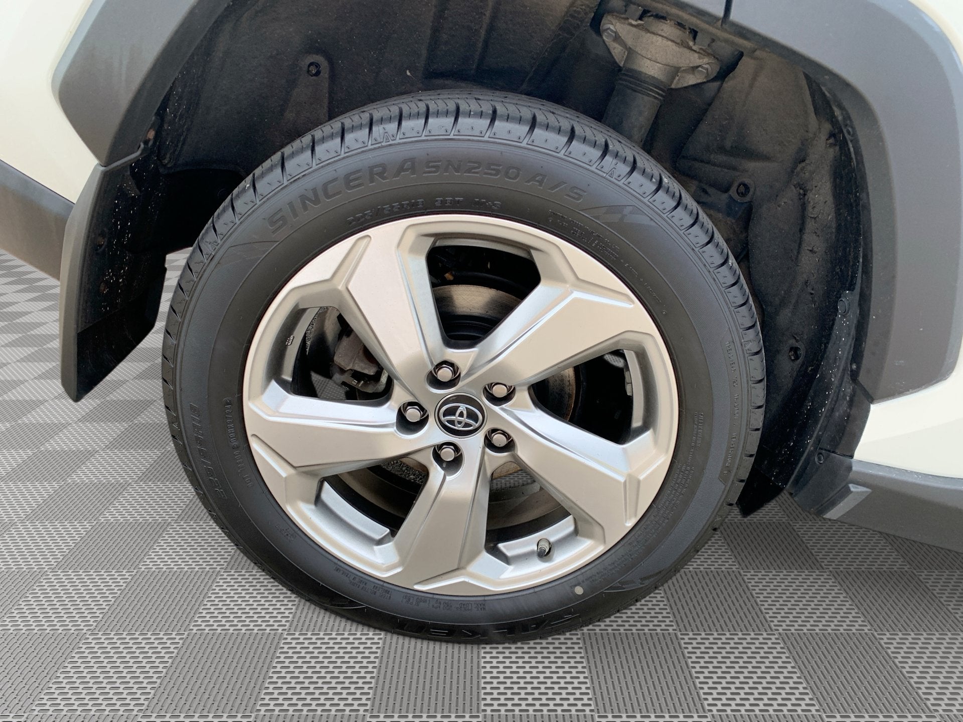 2019 Toyota RAV4 Limited