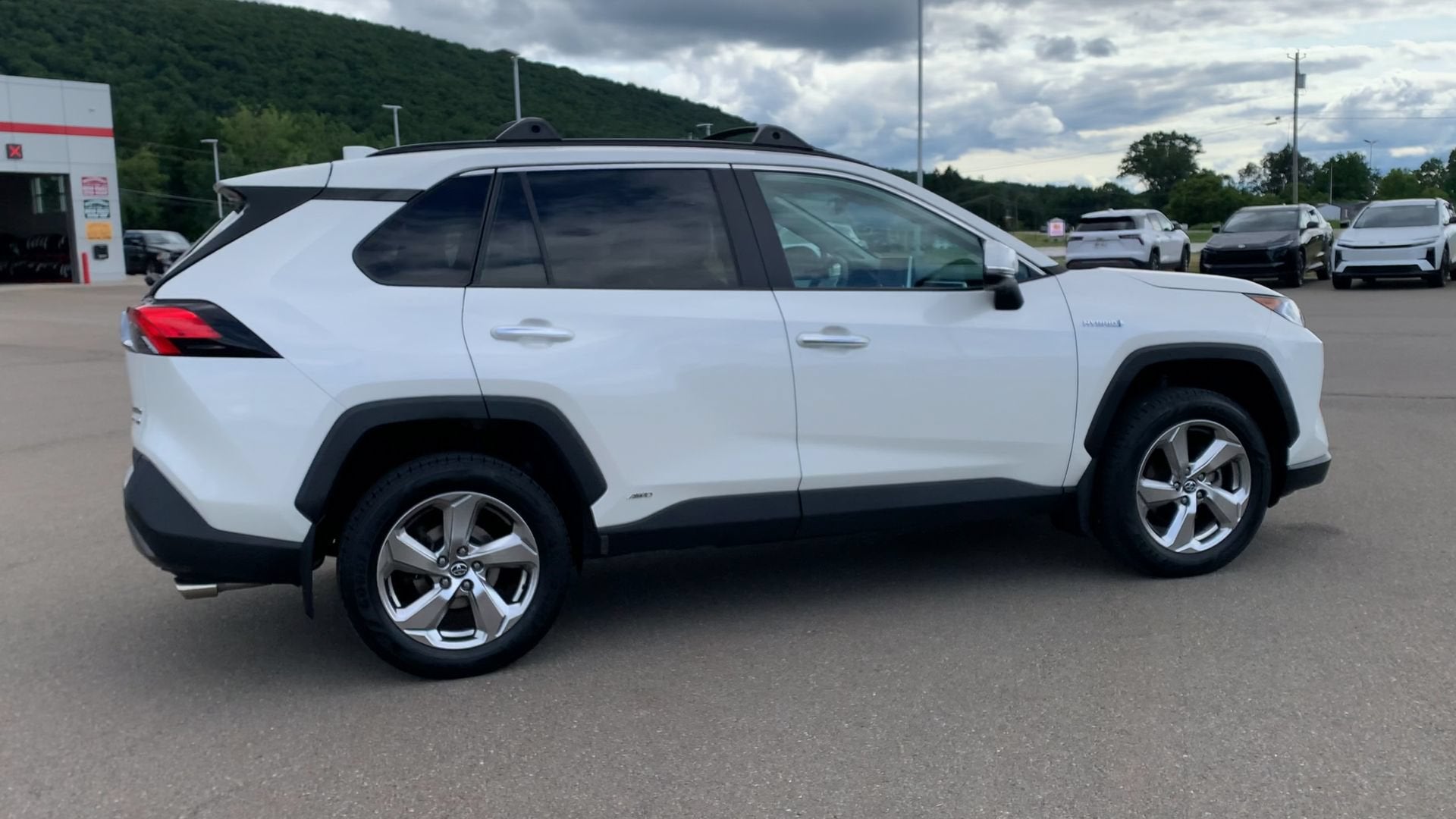 2020 Toyota RAV4 Limited