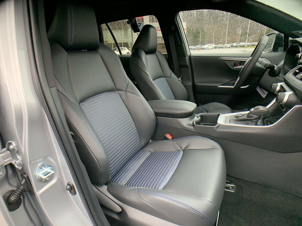 2024 Toyota RAV4 XSE