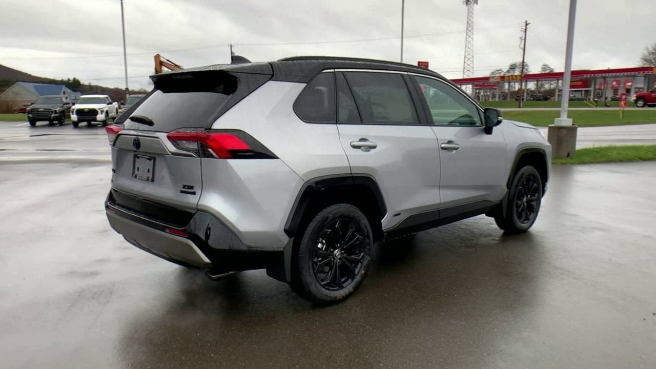 2024 Toyota RAV4 XSE