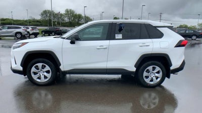 2024 Toyota RAV4 LE