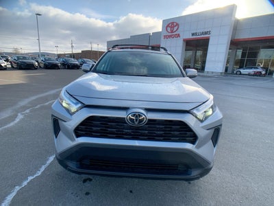 2025 Toyota RAV4 XLE