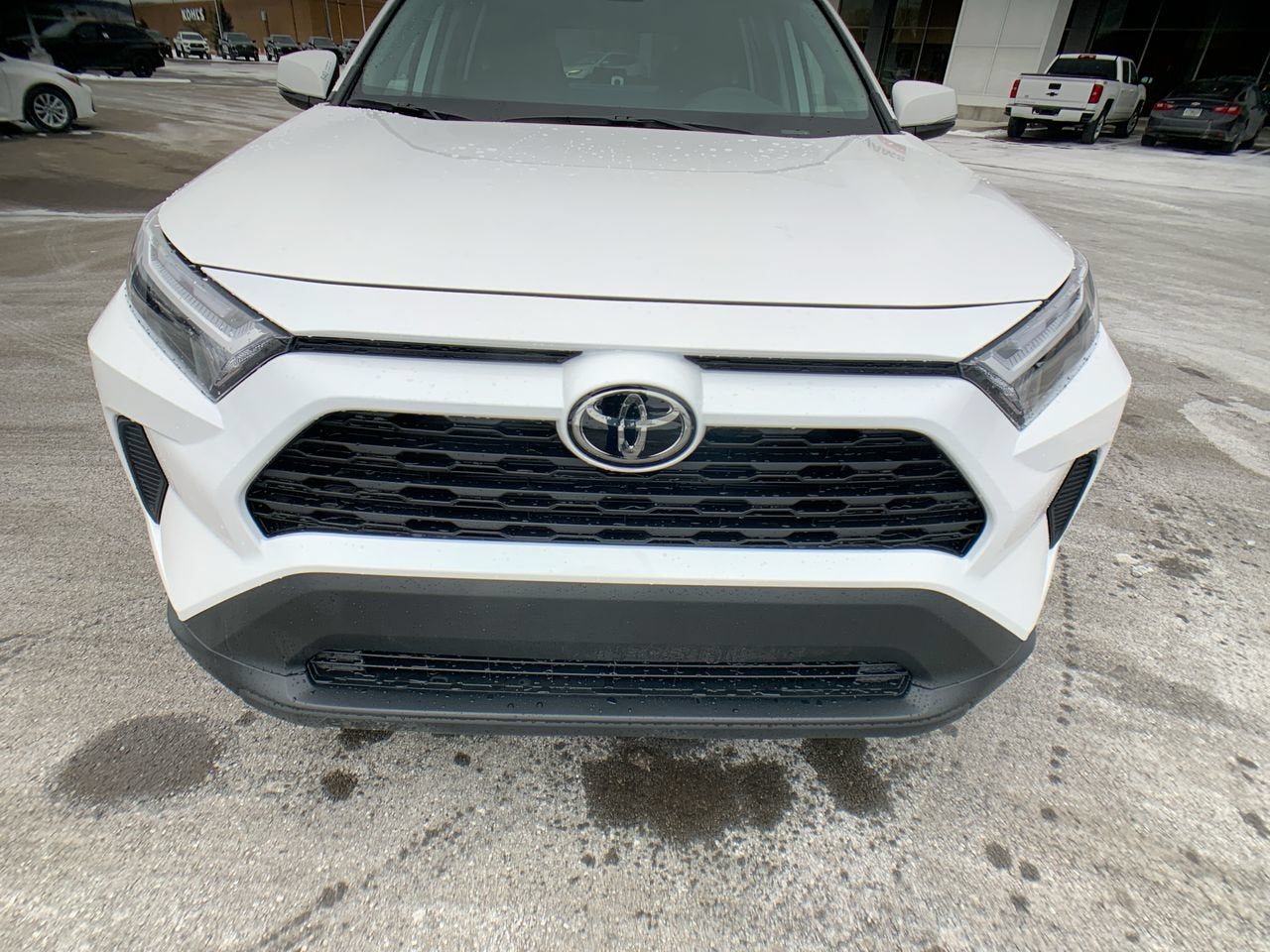2024 Toyota RAV4 XLE