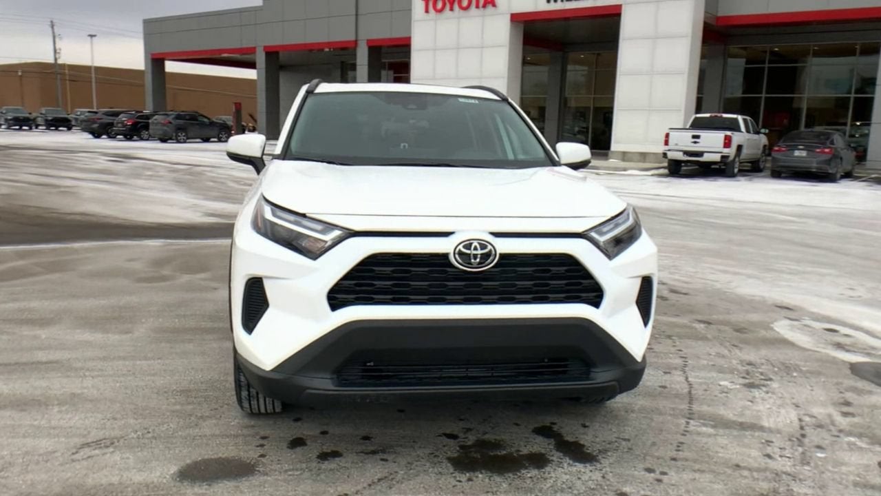 2024 Toyota RAV4 XLE