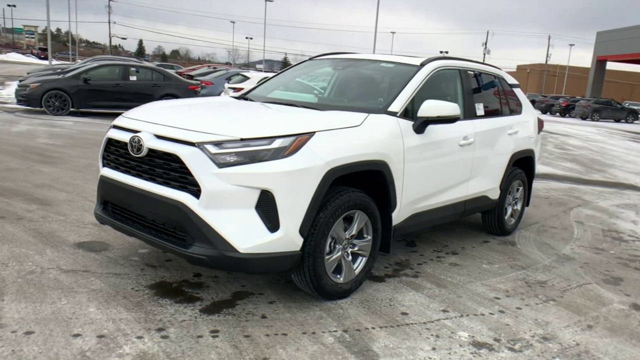 2024 Toyota RAV4 XLE