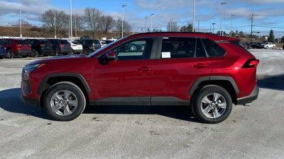 2025 Toyota RAV4 XLE