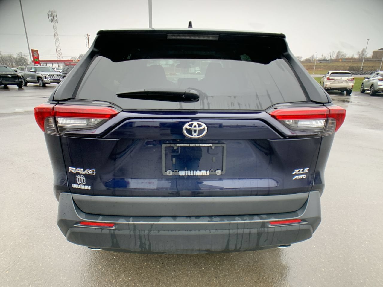 2024 Toyota RAV4 XLE