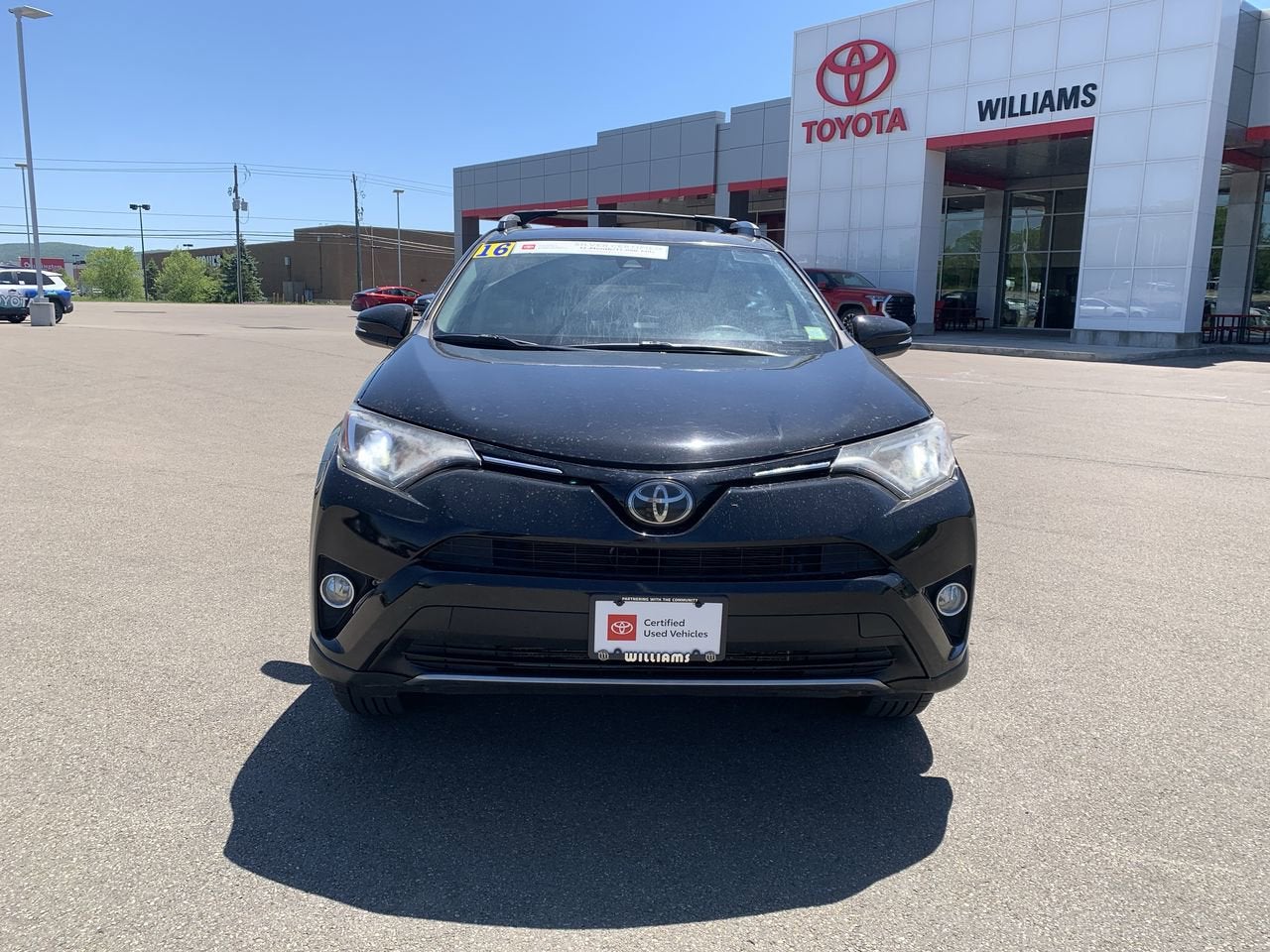 2017 Toyota RAV4 XLE