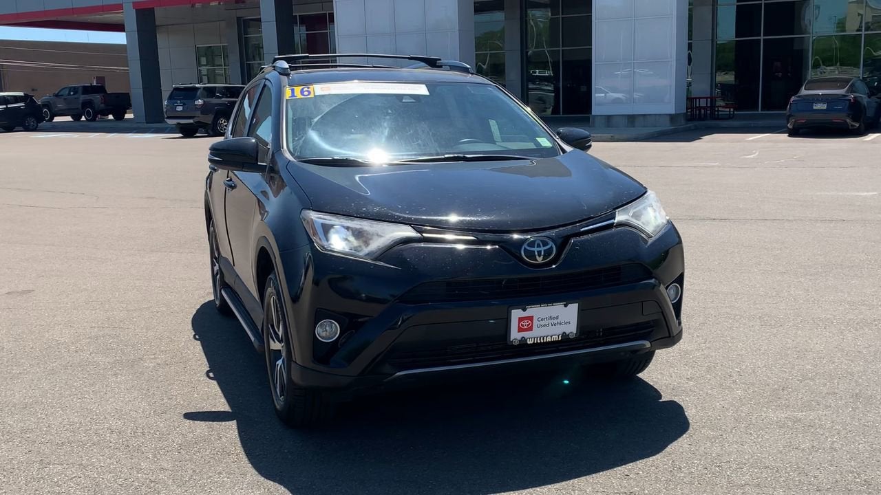 2017 Toyota RAV4 XLE