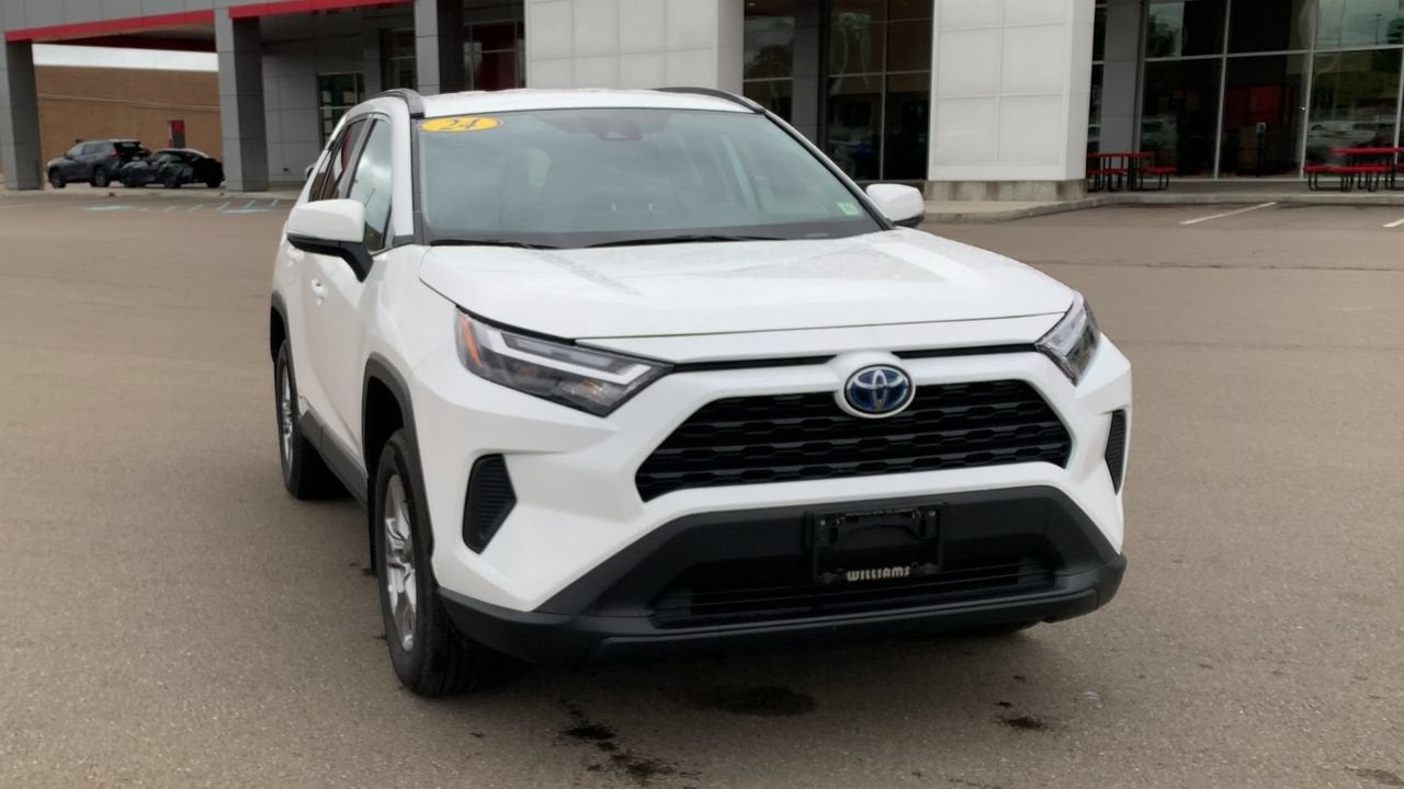 2024 Toyota RAV4 XLE
