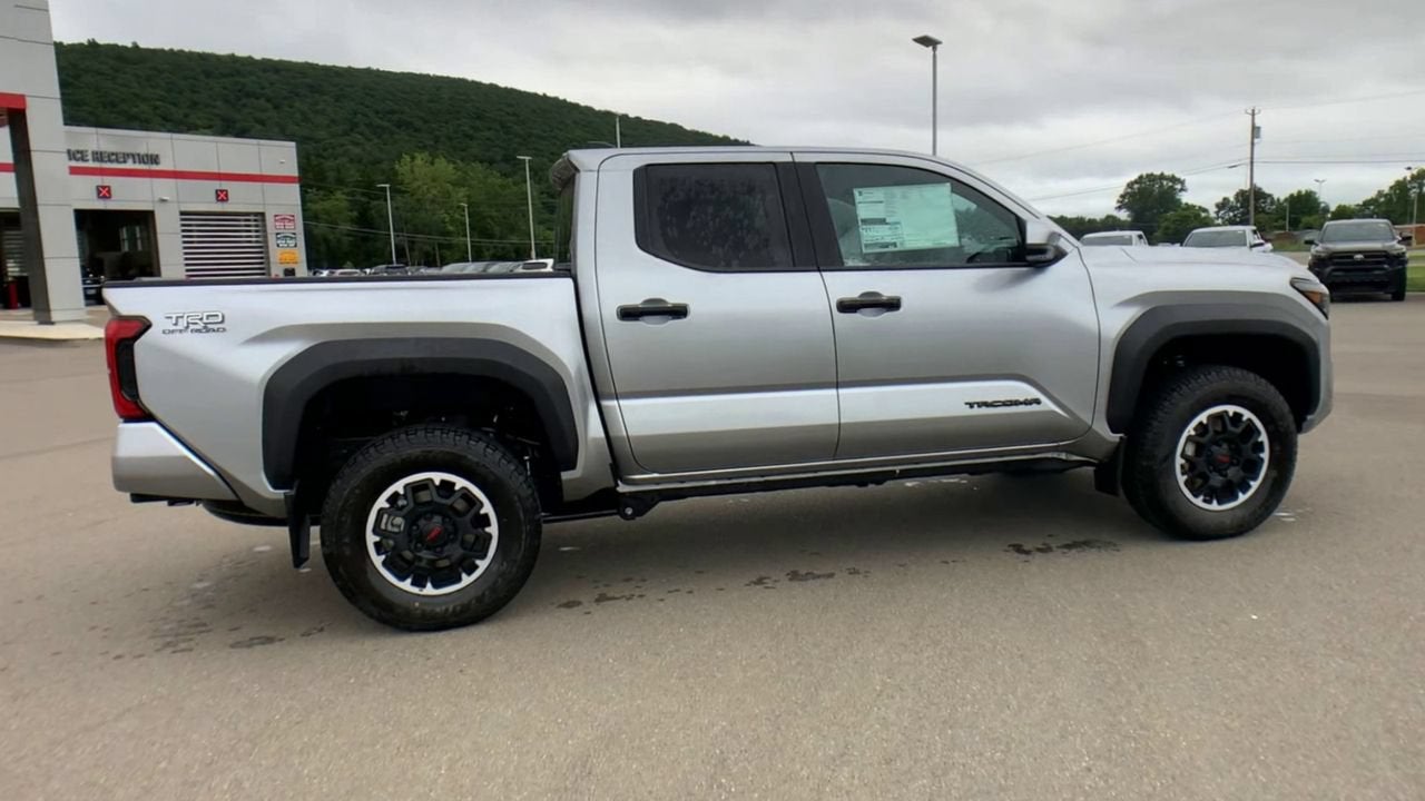 2024 Toyota Tacoma 4WD TRD Off-Road