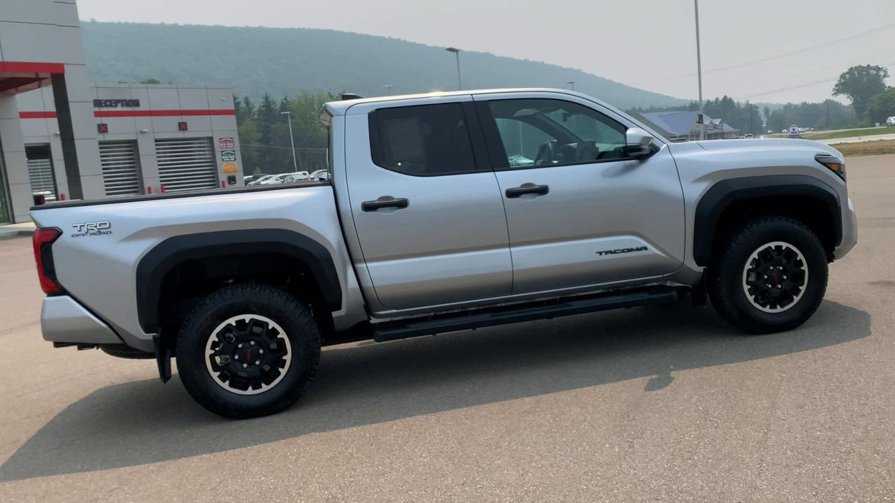 2024 Toyota Tacoma 4WD TRD Off-Road