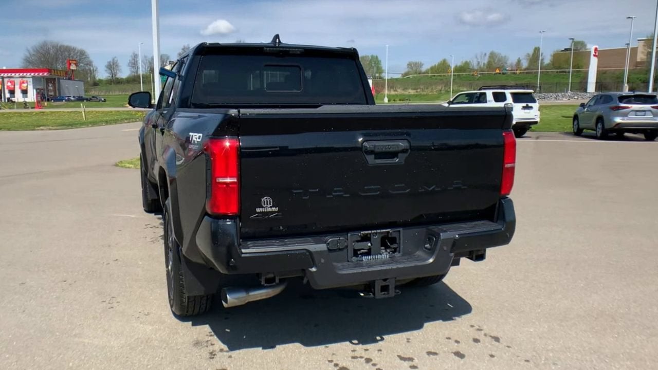2024 Toyota Tacoma 4WD TRD Sport