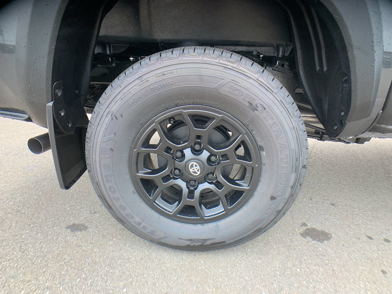 2023 Toyota Tacoma 4WD SR5