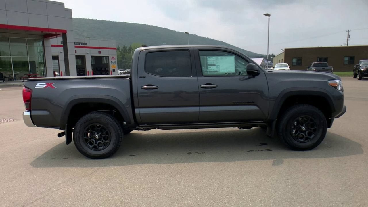 2023 Toyota Tacoma 4WD SR5
