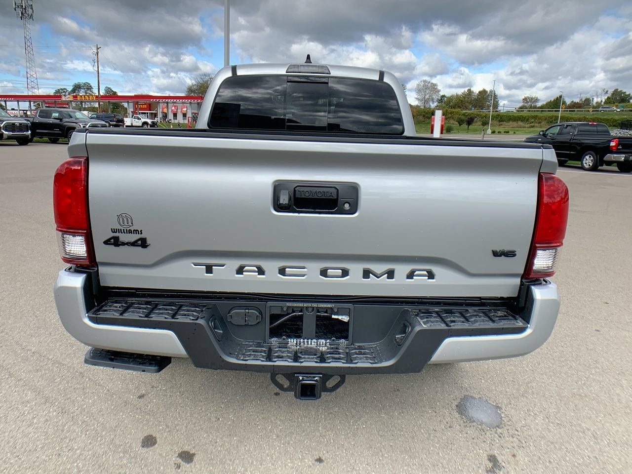 2023 Toyota Tacoma 4WD SR5