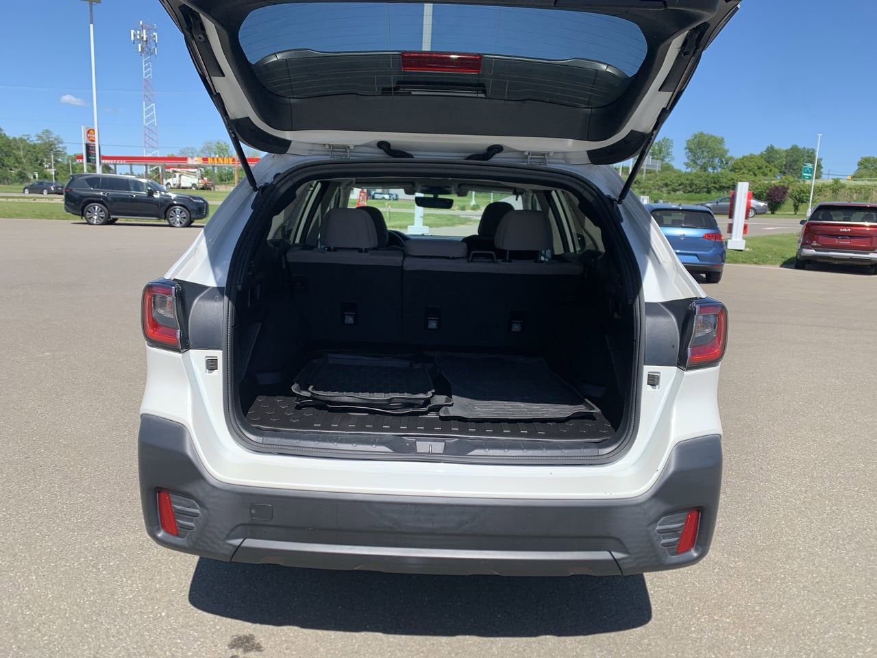 2022 Subaru Outback Premium