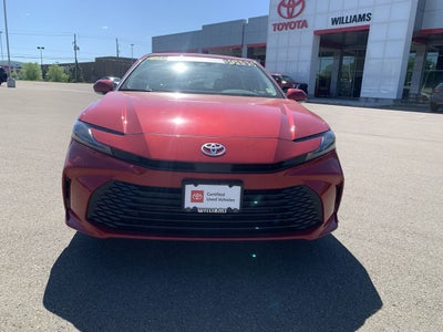 2025 Toyota Camry LE