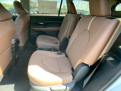 2024 Toyota Grand Highlander Platinum