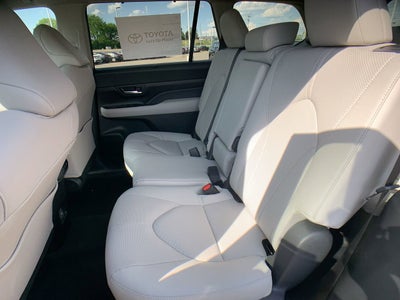 2024 Toyota Grand Highlander Limited