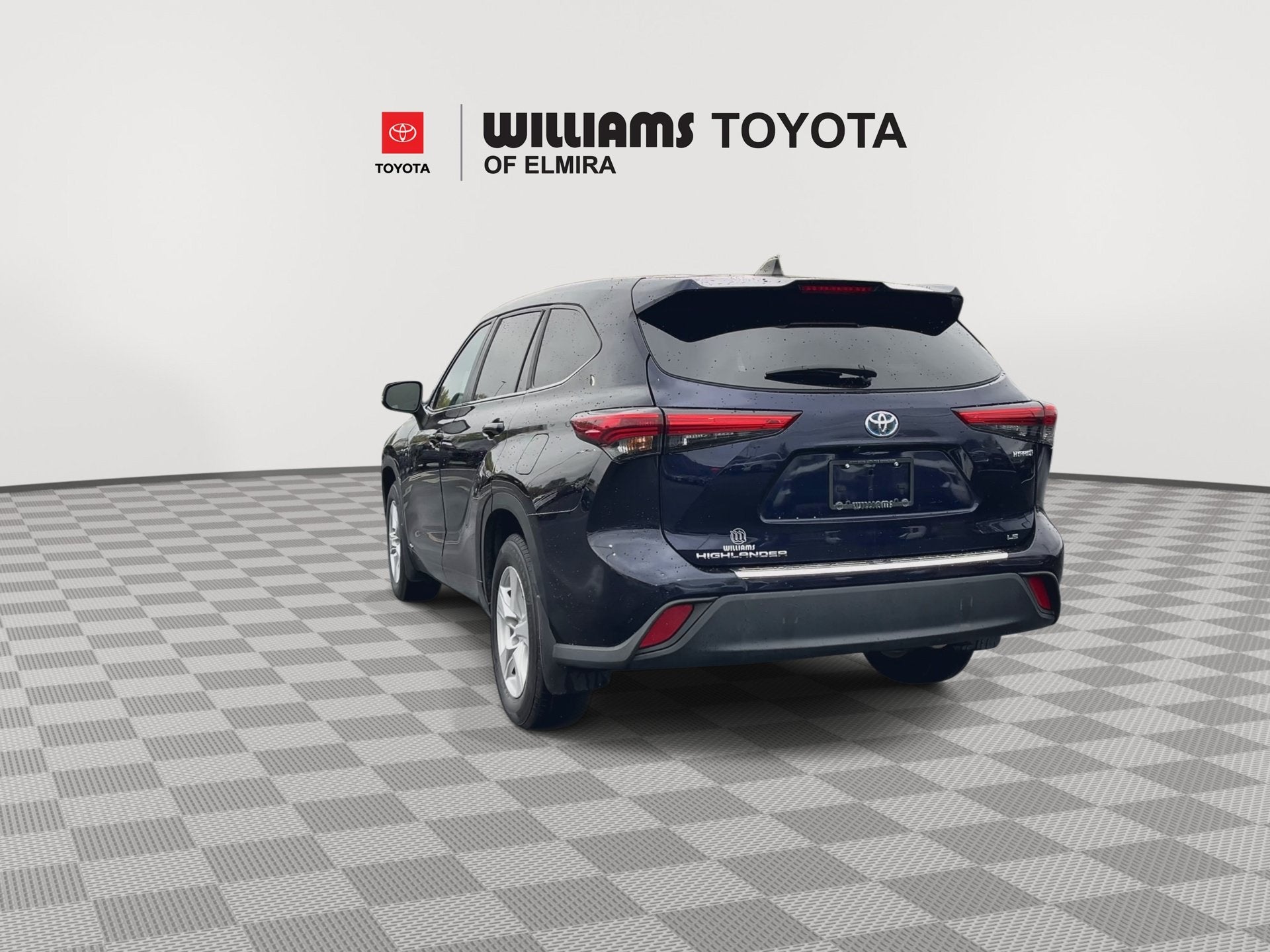 2023 Toyota Highlander LE