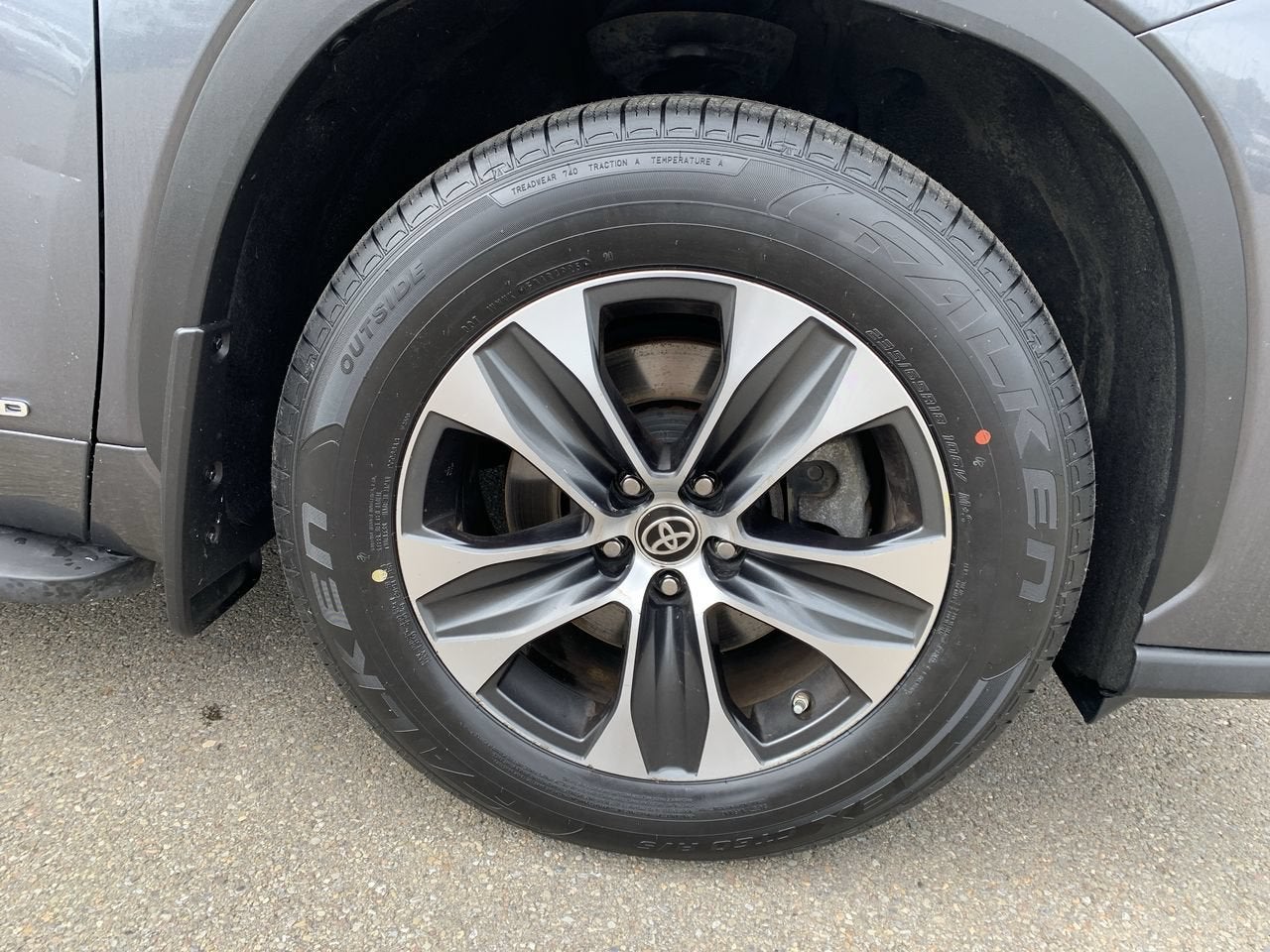 2020 Toyota Highlander XLE