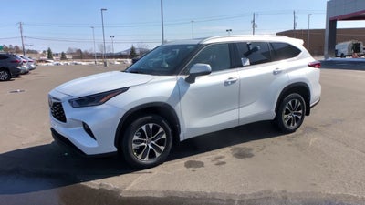 2022 Toyota Highlander XLE