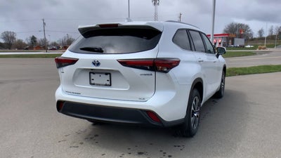 2024 Toyota Highlander XLE