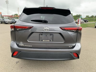 2025 Toyota Highlander XLE