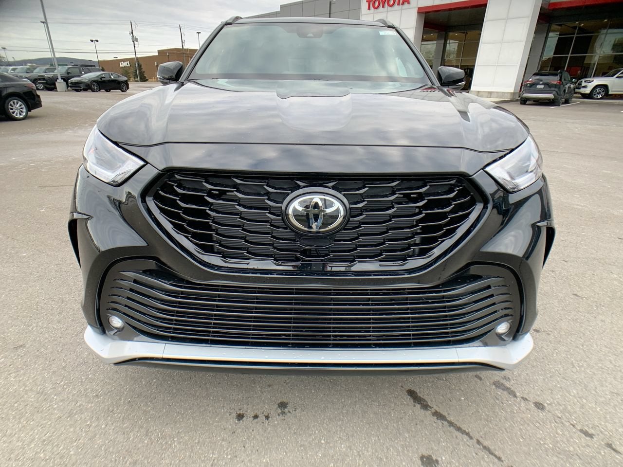 2024 Toyota Highlander XSE