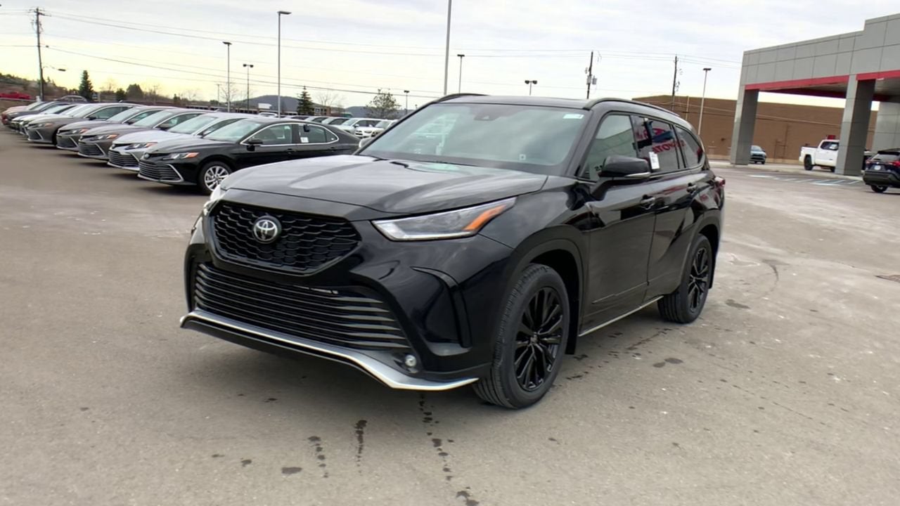 2024 Toyota Highlander XSE
