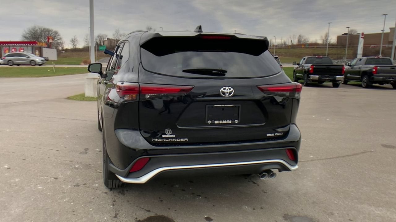 2024 Toyota Highlander XSE