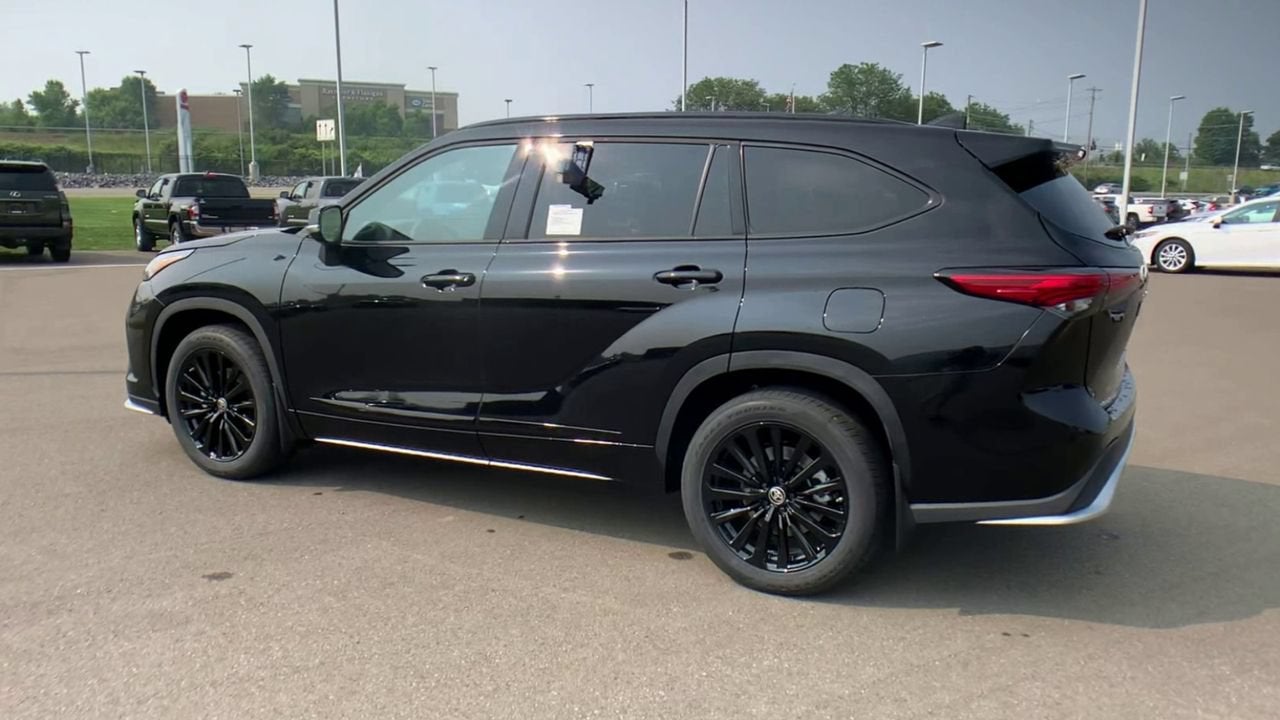 2023 Toyota Highlander XSE