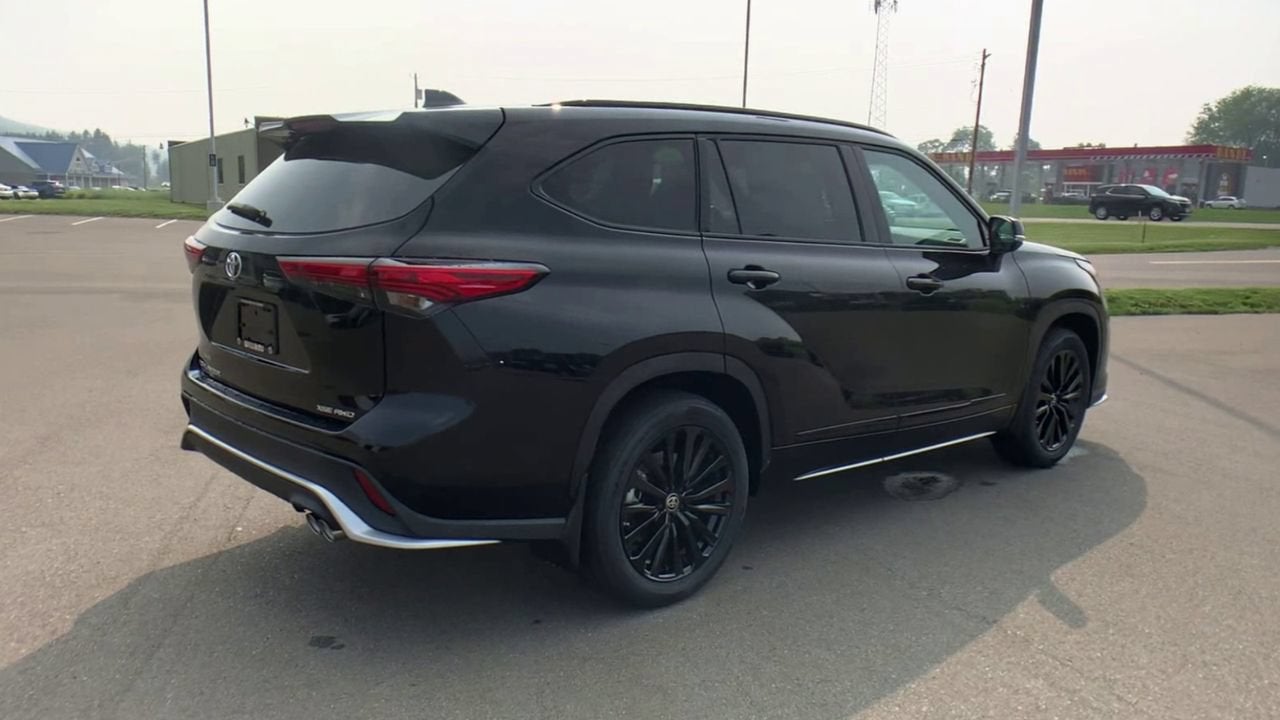 2023 Toyota Highlander XSE