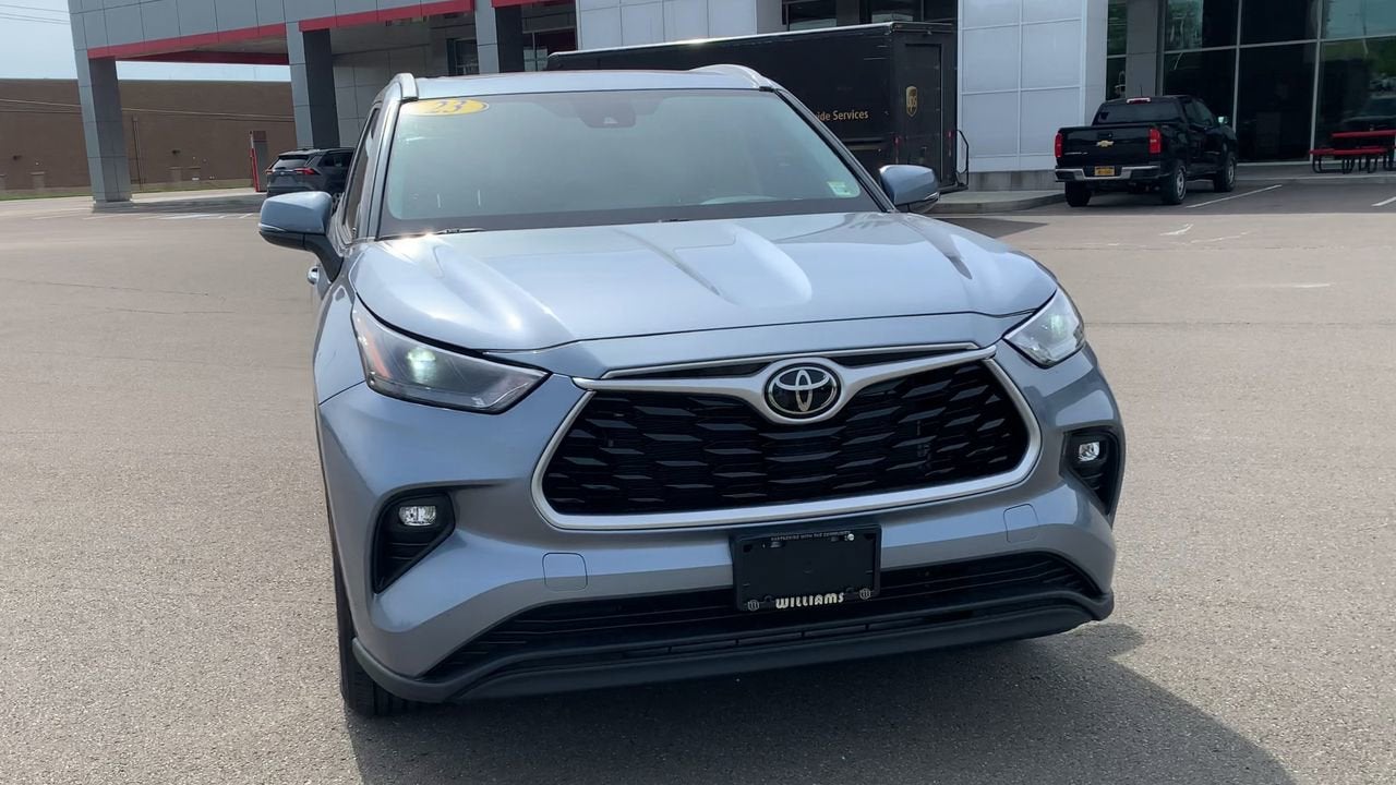 2023 Toyota Highlander XLE