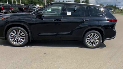 2023 Toyota Highlander Platinum
