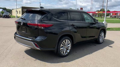 2023 Toyota Highlander Platinum
