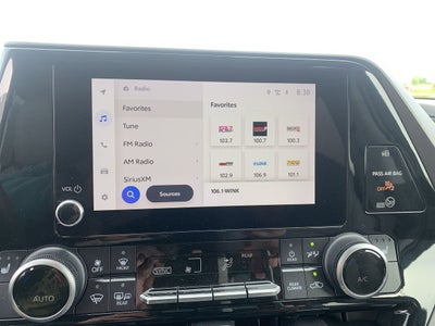2023 Toyota Highlander XLE