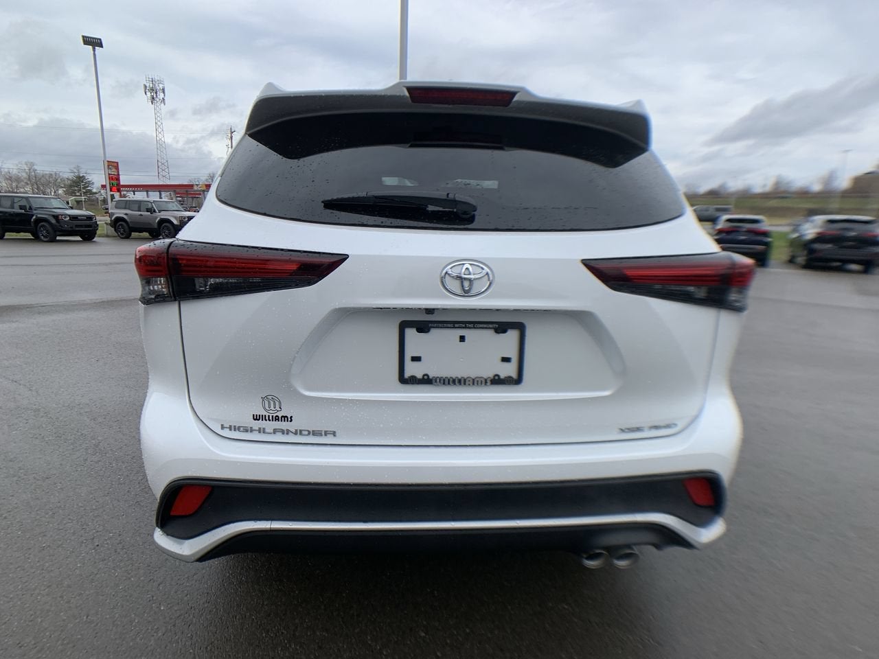 2025 Toyota Highlander XSE