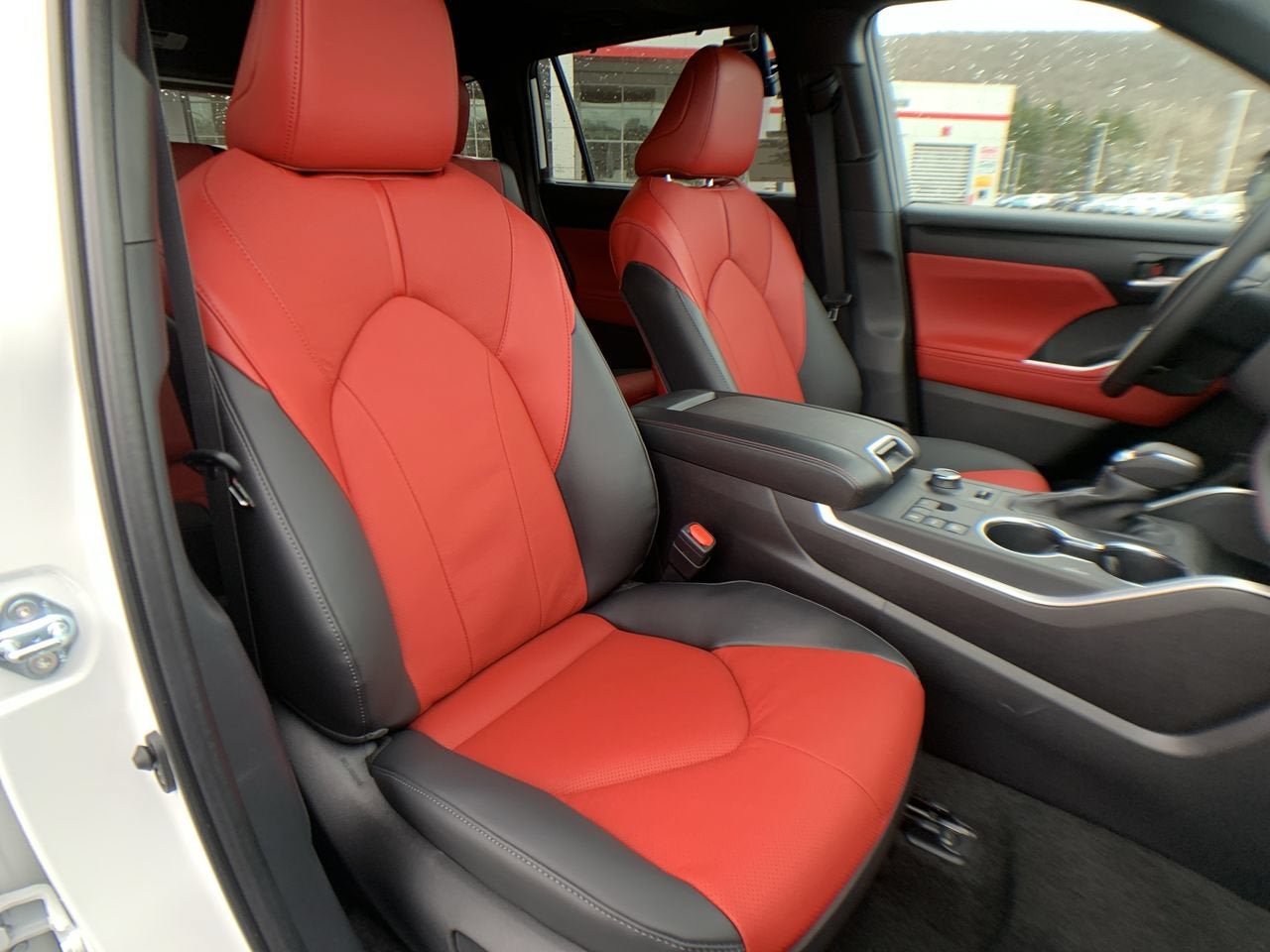 2025 Toyota Highlander XSE