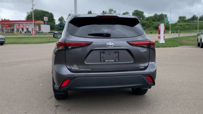 2025 Toyota Highlander XLE