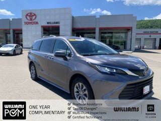 2023 Toyota Sienna LE
