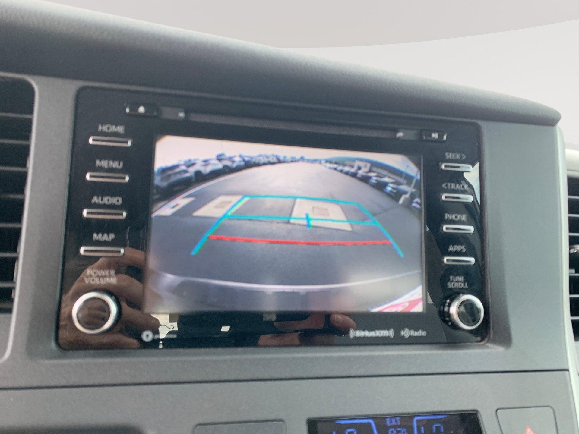 2020 Toyota Sienna LE