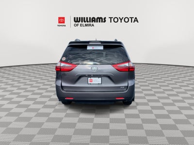 2020 Toyota Sienna LE