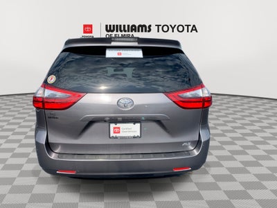 2020 Toyota Sienna LE