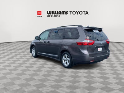 2020 Toyota Sienna LE