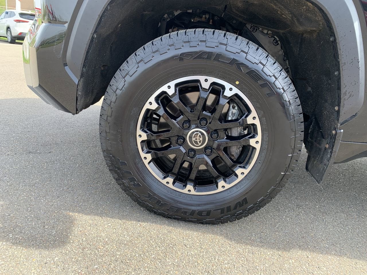 2023 Toyota Tundra 4WD SR5