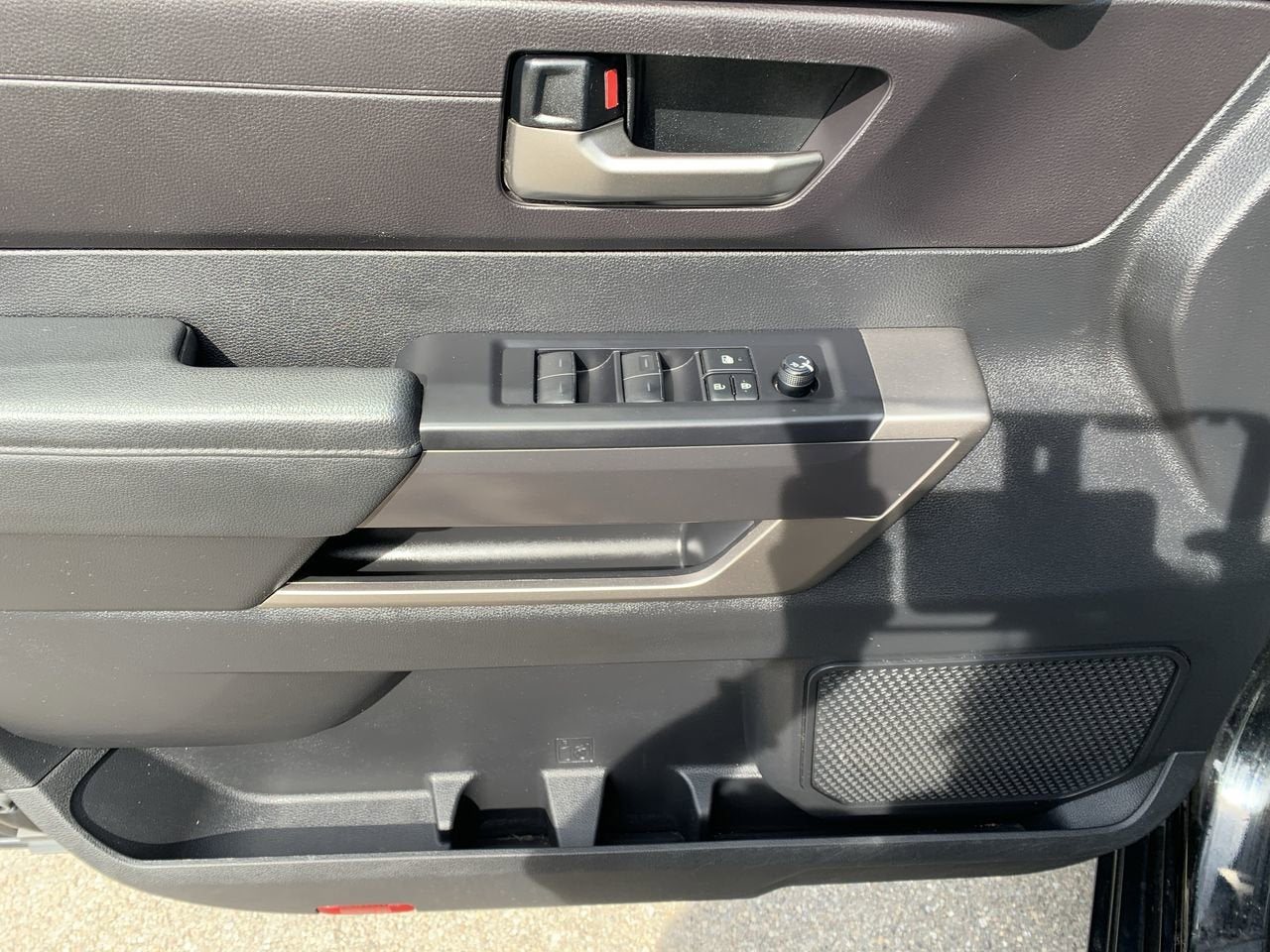 2023 Toyota Tundra 4WD SR5