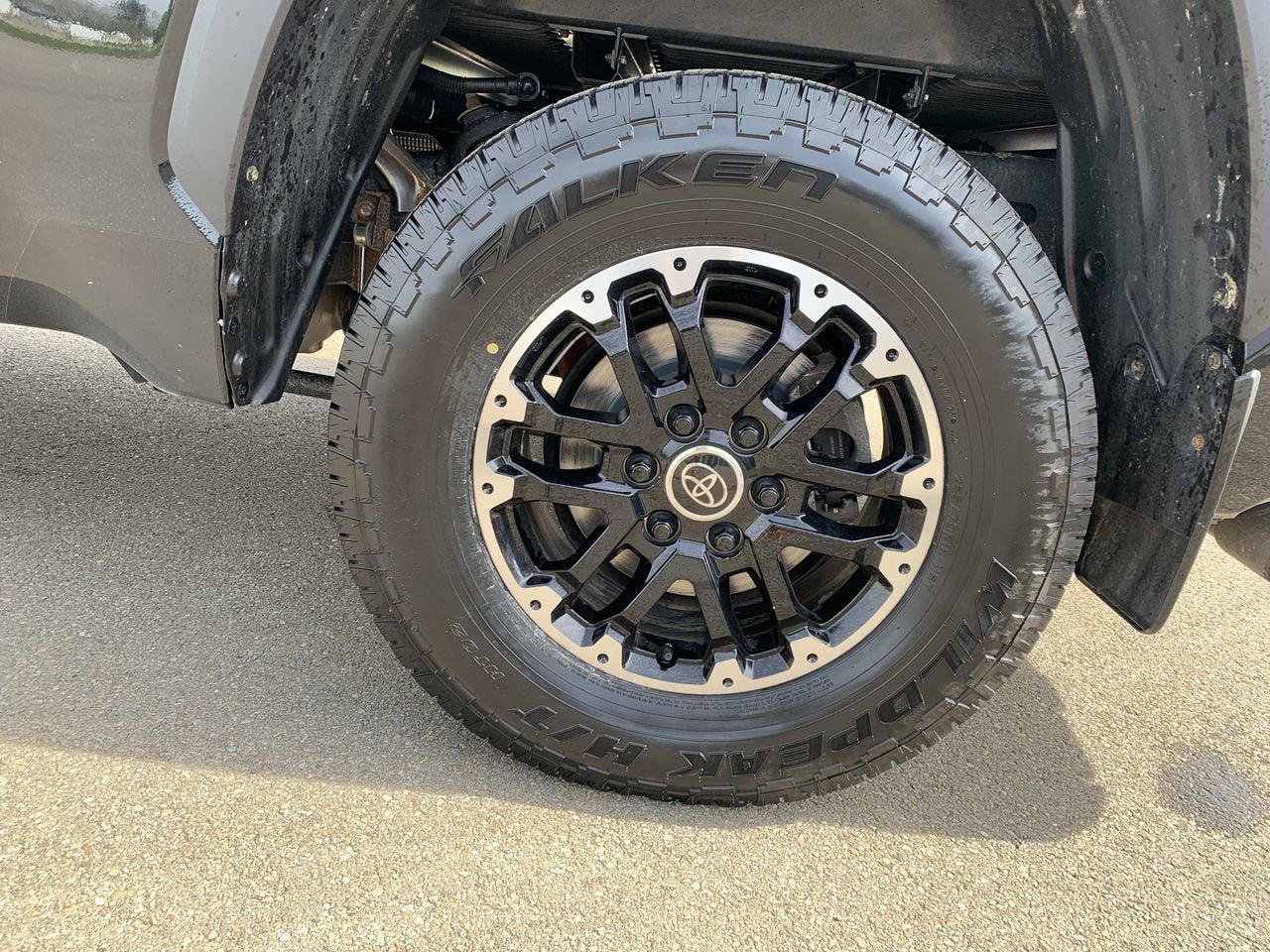 2023 Toyota Tundra 4WD SR5