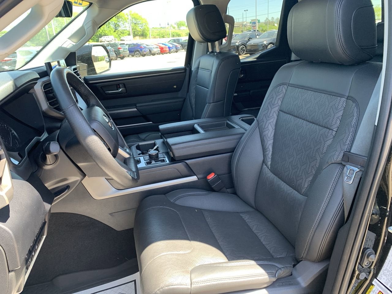 2022 Toyota Tundra 4WD SR5
